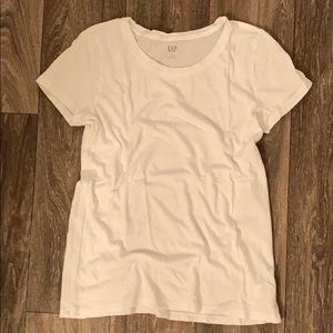 GAP basic white crew neck tee (medium)